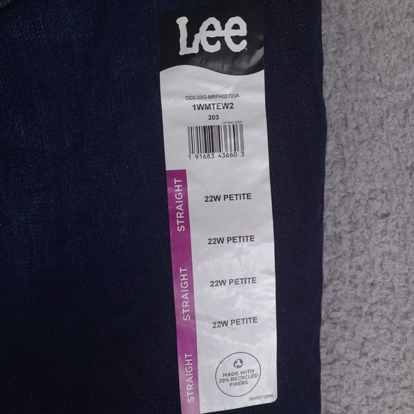 Lee Jeans‎ Women's 22 W Blue Regular Fit Straight Leg High Rise Dark 42x27 - Picture 8 of 16